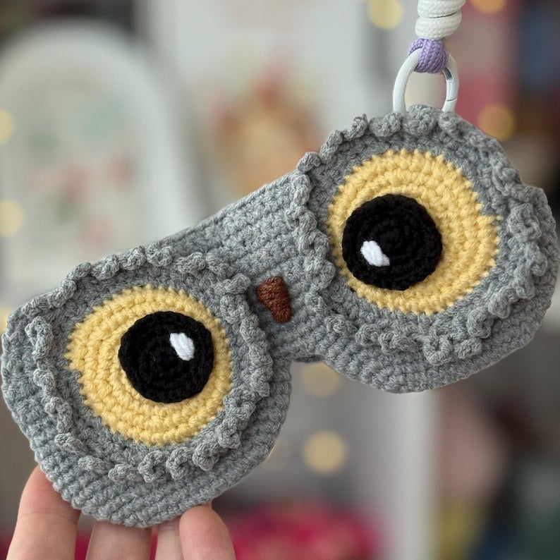 Cute crochet glasses holder Gulyarn