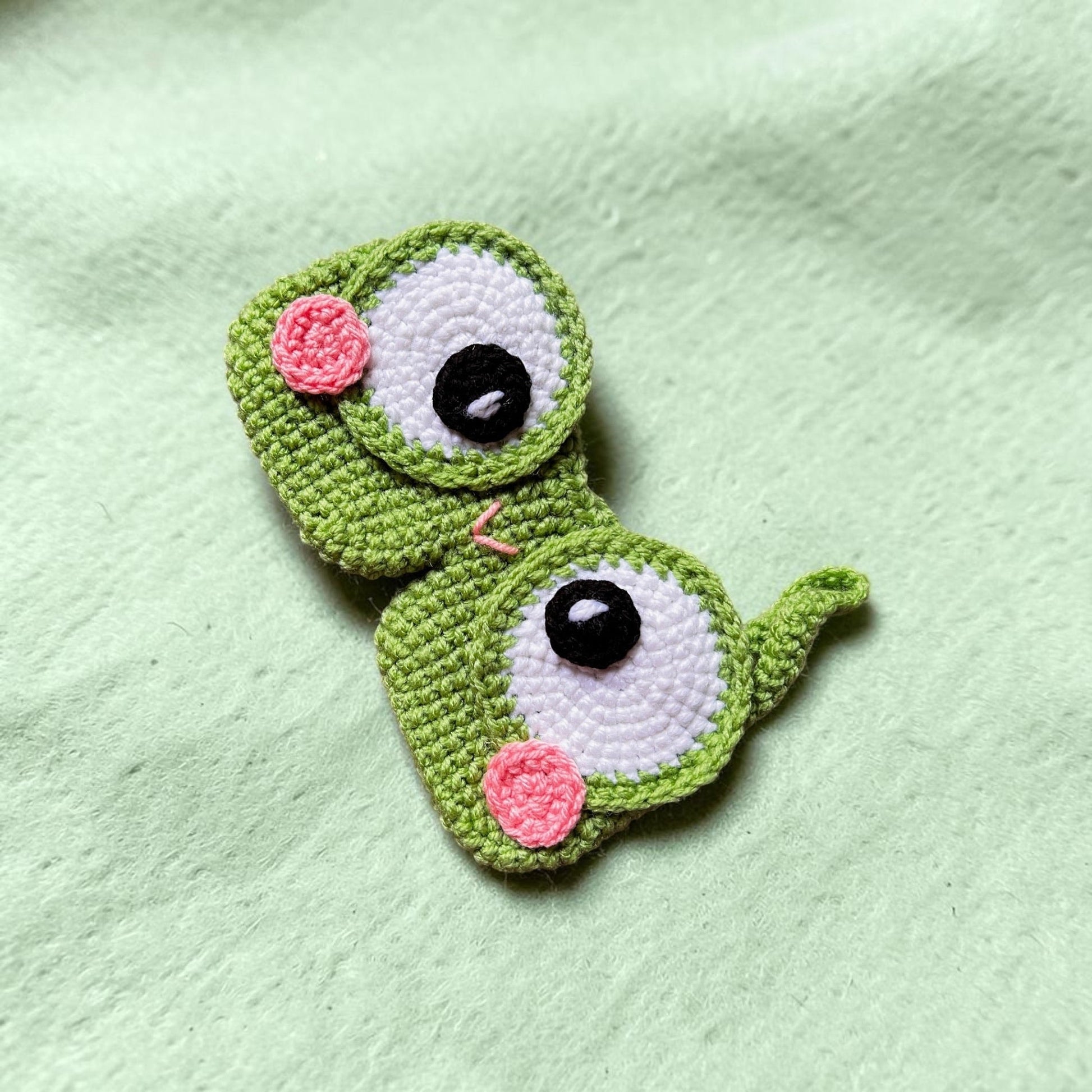 Cute crochet glasses holder Gulyarn