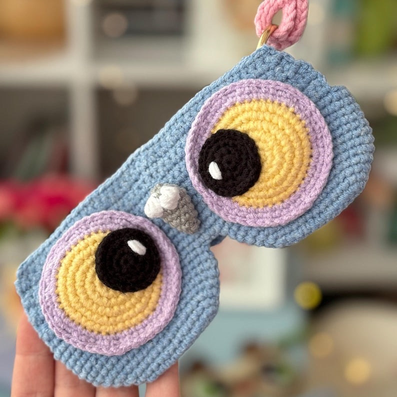 Cute crochet glasses holder Gulyarn